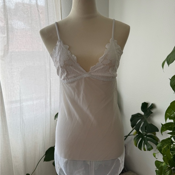 Savage X Fenty Floral Glow Lace & Mesh Slip in Angel White - Picture 3 of 6